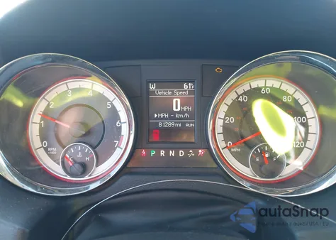 2013 Dodge Grand Caravan Sxt z USA, uszkodzony, nr VIN 2C4RDGCG7DR686210